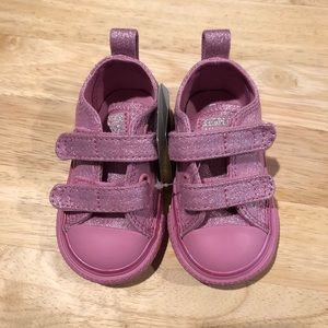 NWT - Infant/Toddler Lilac Converse